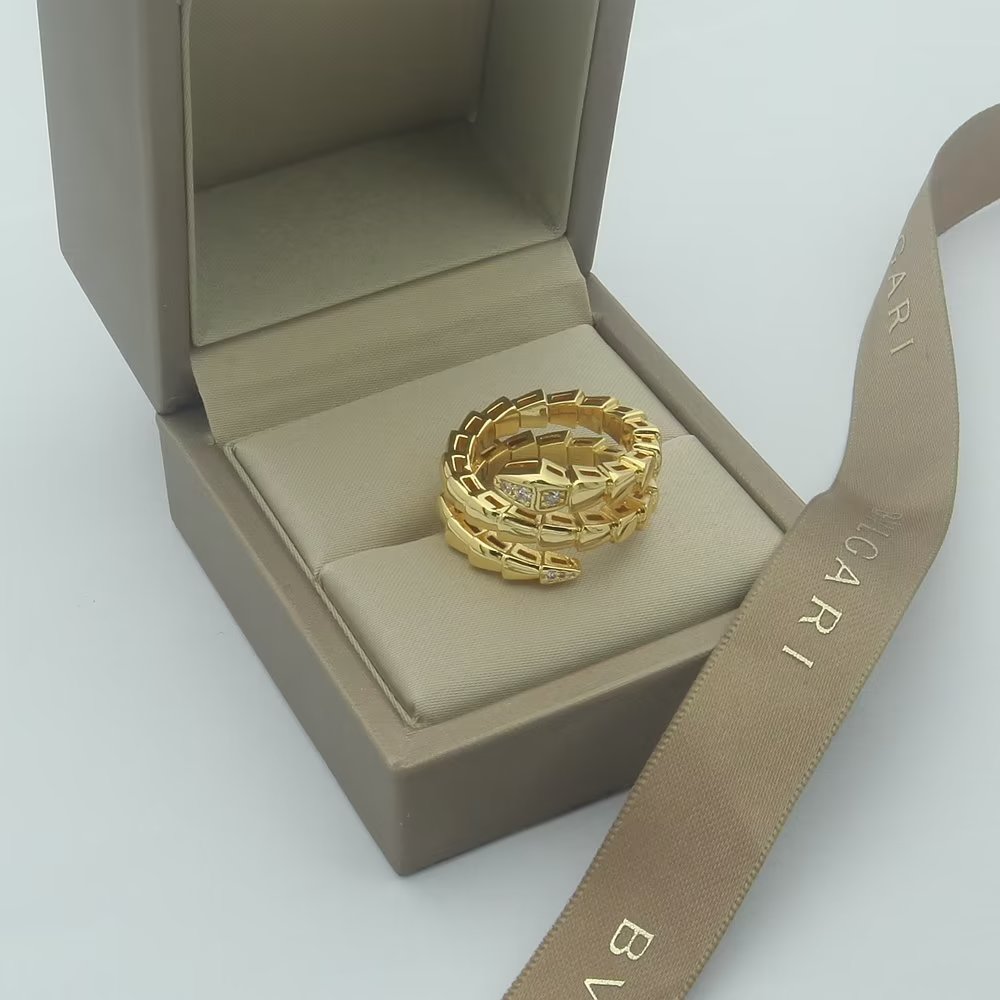 Bvlgari Serpenti Viper Demi Diamond 18K Gold Ring product image 11, provided for visual reference and product detail review