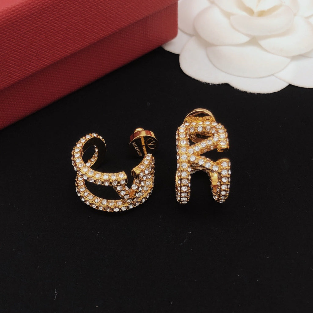 Valentino Diamonds Open 18K Gold Earrings product image 6, provided for visual reference and product detail review