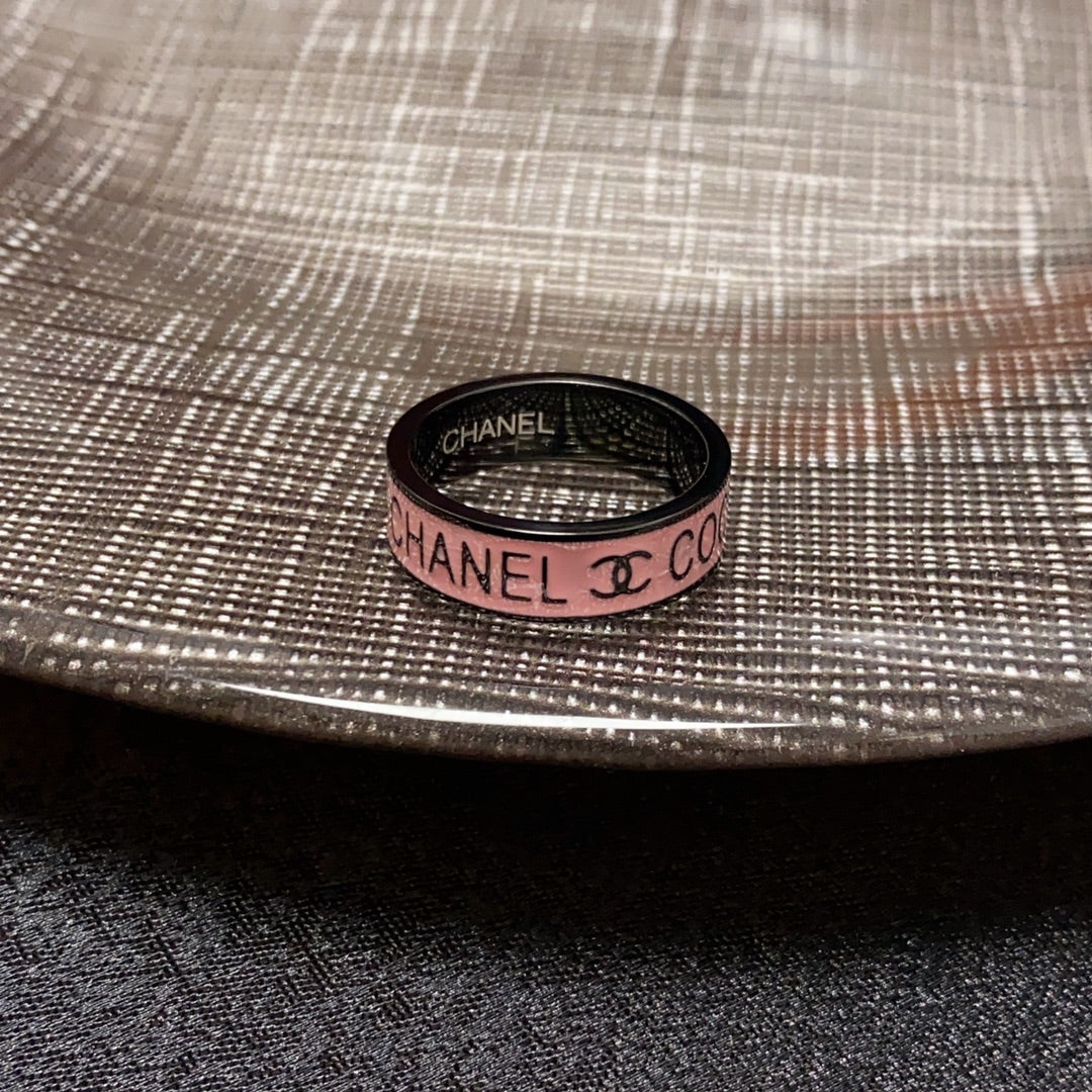 Chanel Coco Pink 18K Gold Ring product image 5, provided for visual reference and product detail review