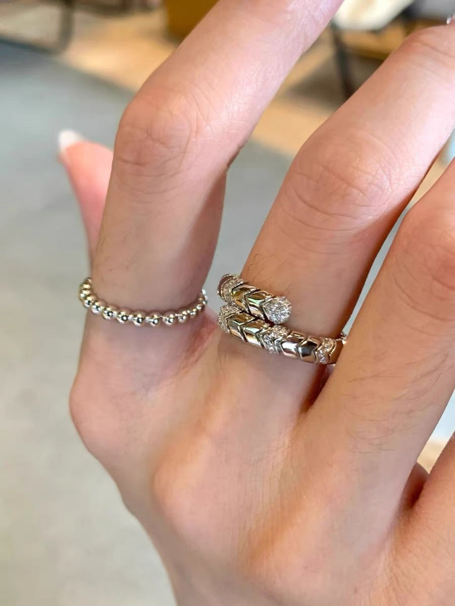 Bvlgari Serpenti Viper Pave Diamond 18K Gold Ring product image 9, provided for visual reference and product detail review