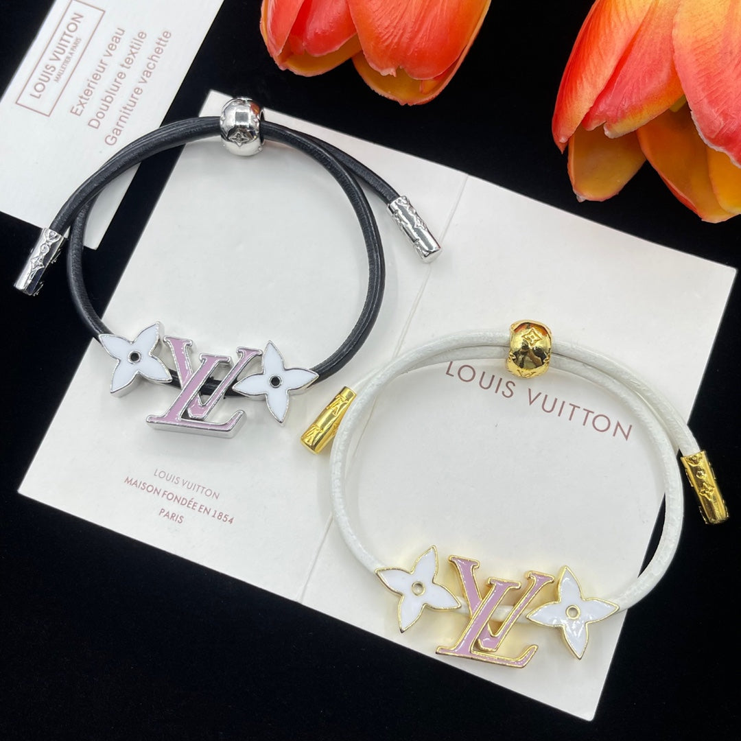 Louis Vuitton Star Pink 18K Gold Bracelet product image 8, provided for visual reference and product detail review