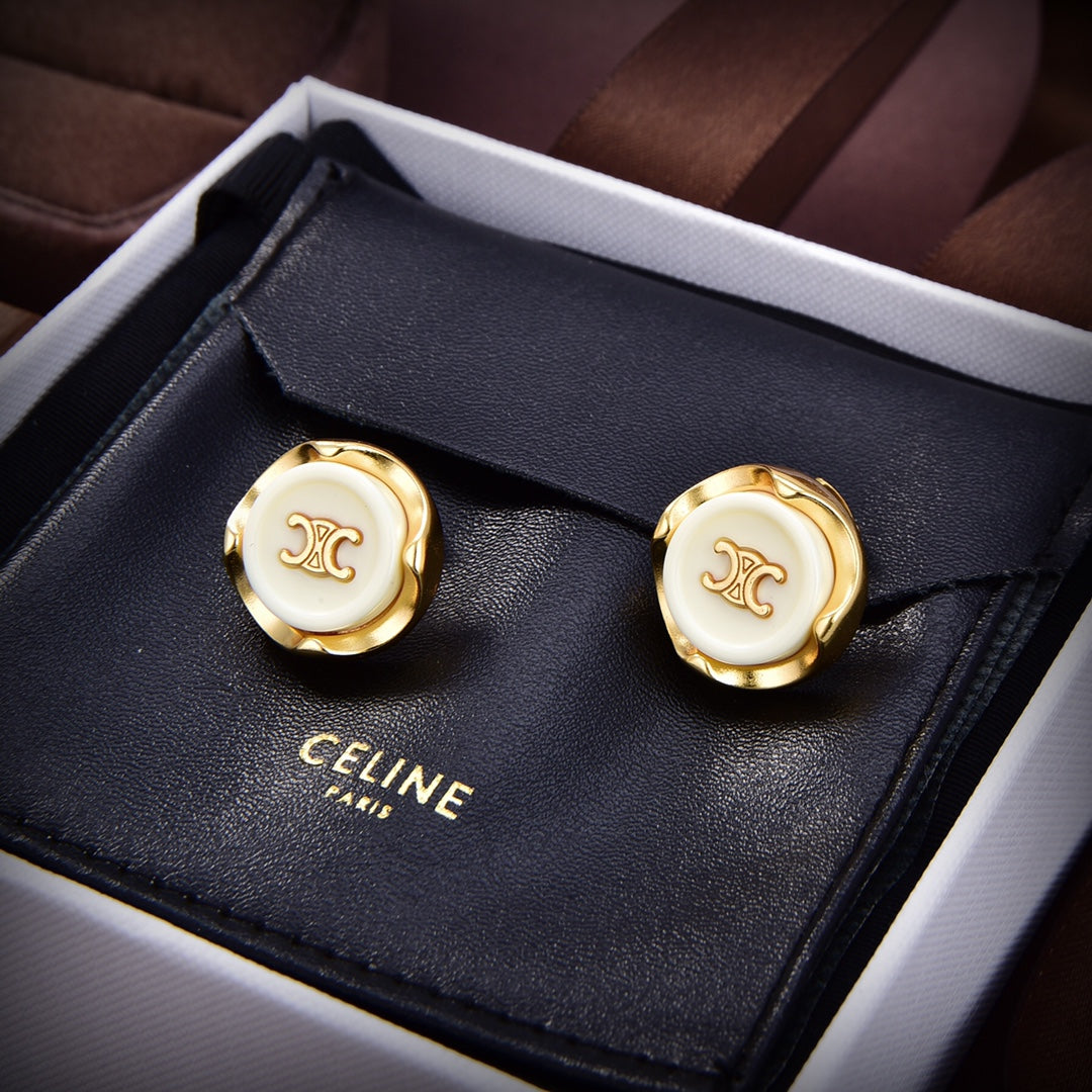 Celine Pearl 18K Gold Earrings product image 5, provided for visual reference and product detail review