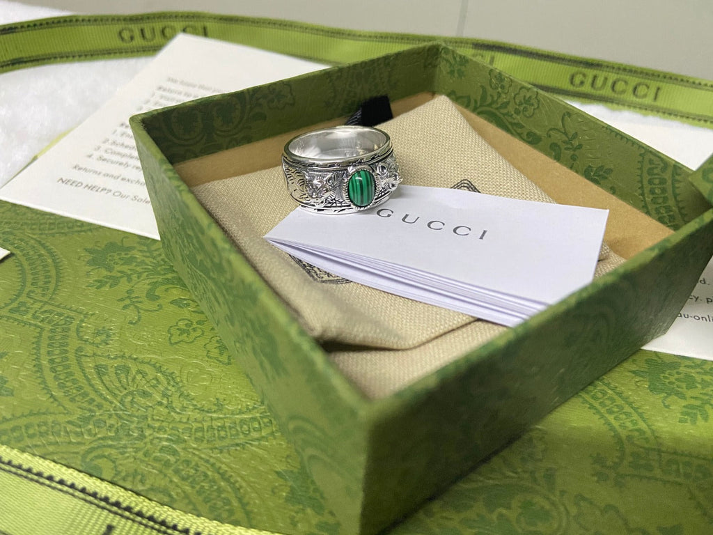 Double Gucci Feline Garden Green Ring product image 12, provided for visual reference and product detail review