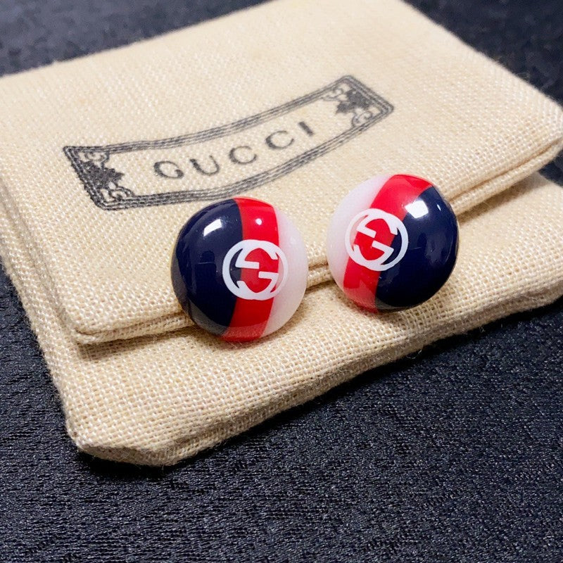 Gucci Double Color 18K Gold Earrings product image 8, provided for visual reference and product detail review