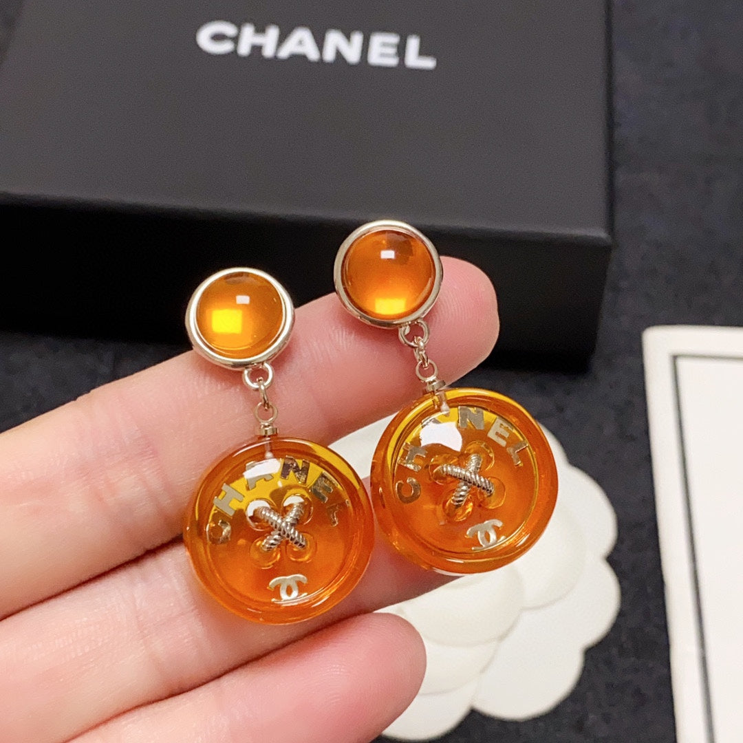 Chanel Orange Pendant 18K Gold Earrings product image 9, provided for visual reference and product detail review