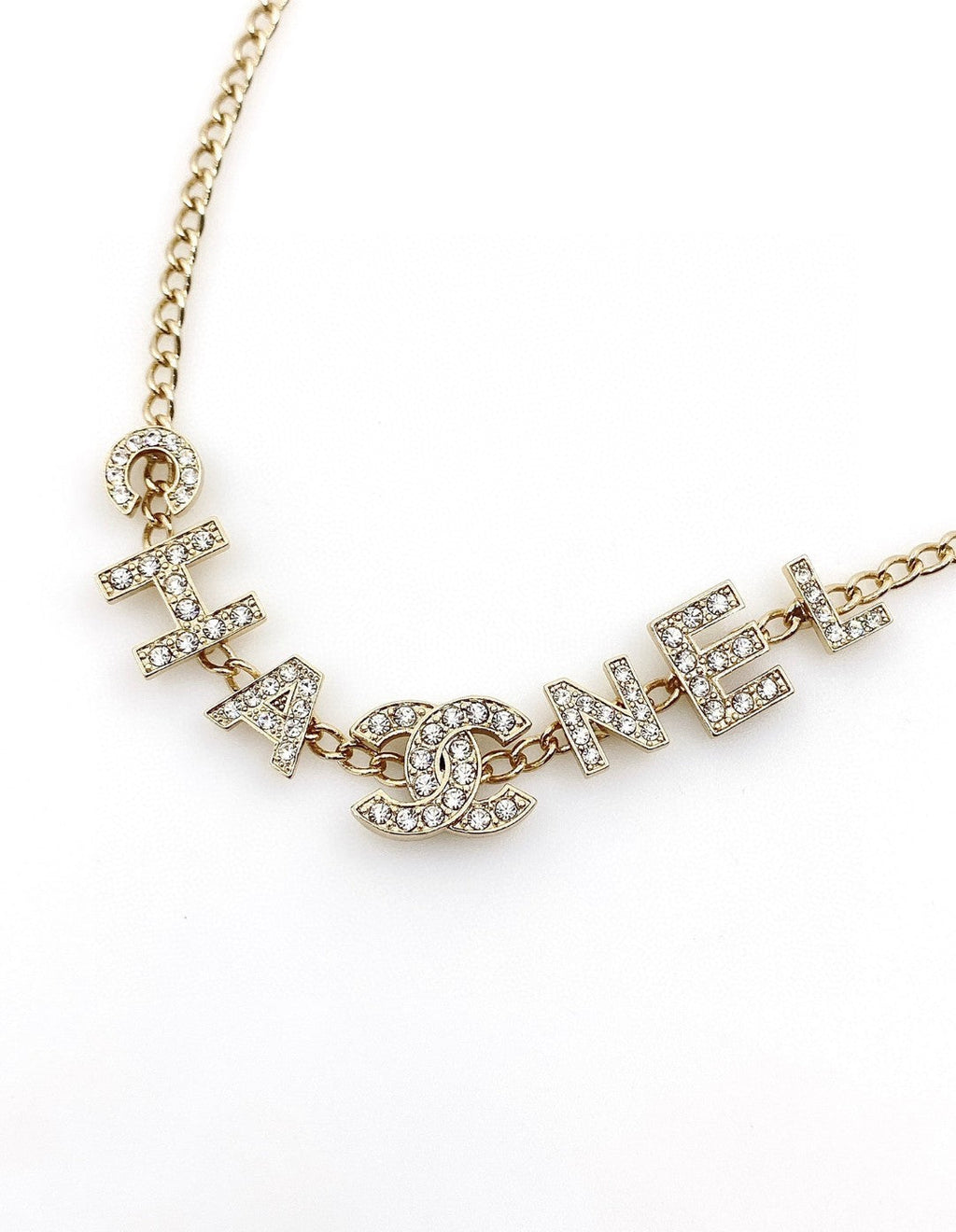 Chanel Script Diamonds 18K Gold Necklace product image 7, provided for visual reference and product detail review
