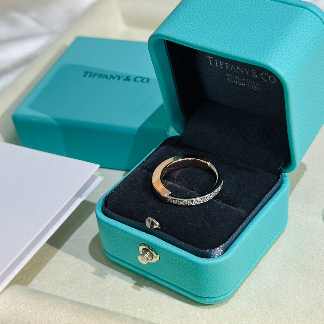 Tiffany Lock Diamonds 18K Yellow Gold Ring product image 6, provided for visual reference and product detail review