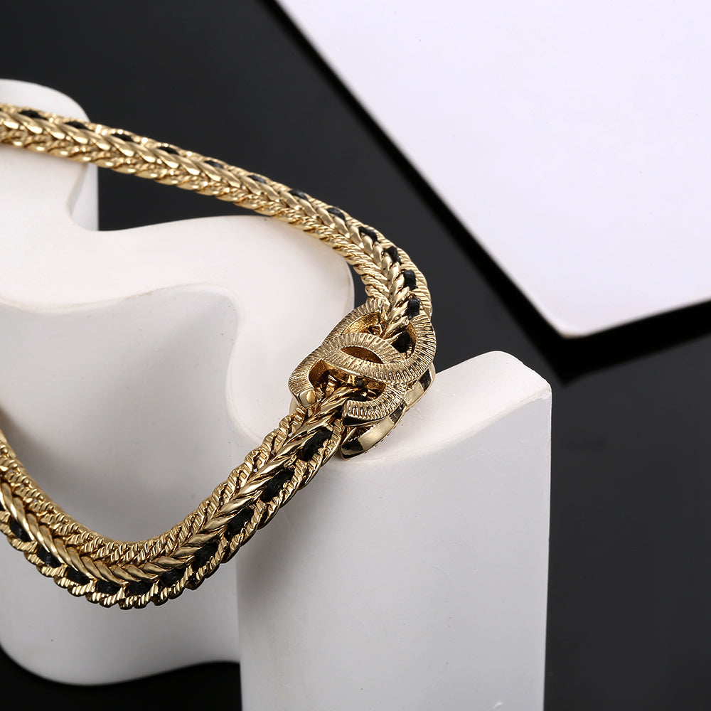 Chanel Strass Chain Choker 18K Gold Necklace product image 8, provided for visual reference and product detail review
