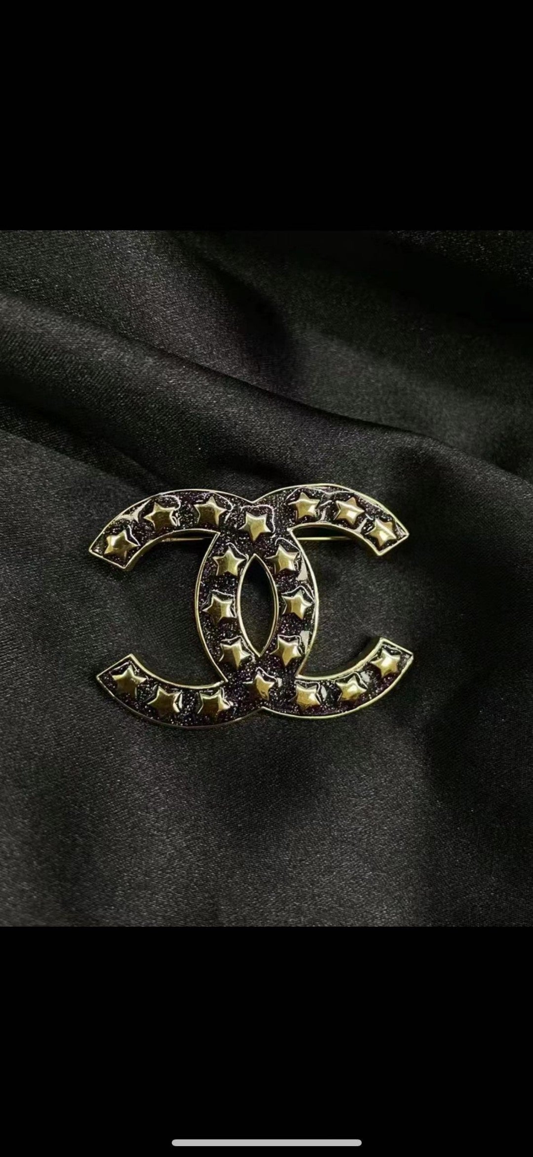Chanel Black Star 18K Gold Brooch product image 8, provided for visual reference and product detail review