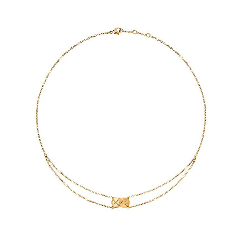 Chanel Coco Crush 18K Gold Necklace product image 1, provided for visual reference and product detail review