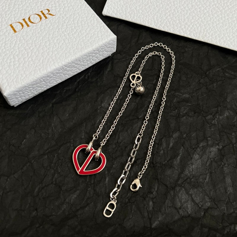 Dior Heart 18K Gold Necklace product image 3, provided for visual reference and product detail review