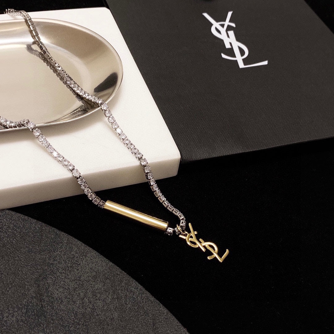 YSL Chain Diamond 18K Gold Necklace product image 8, provided for visual reference and product detail review