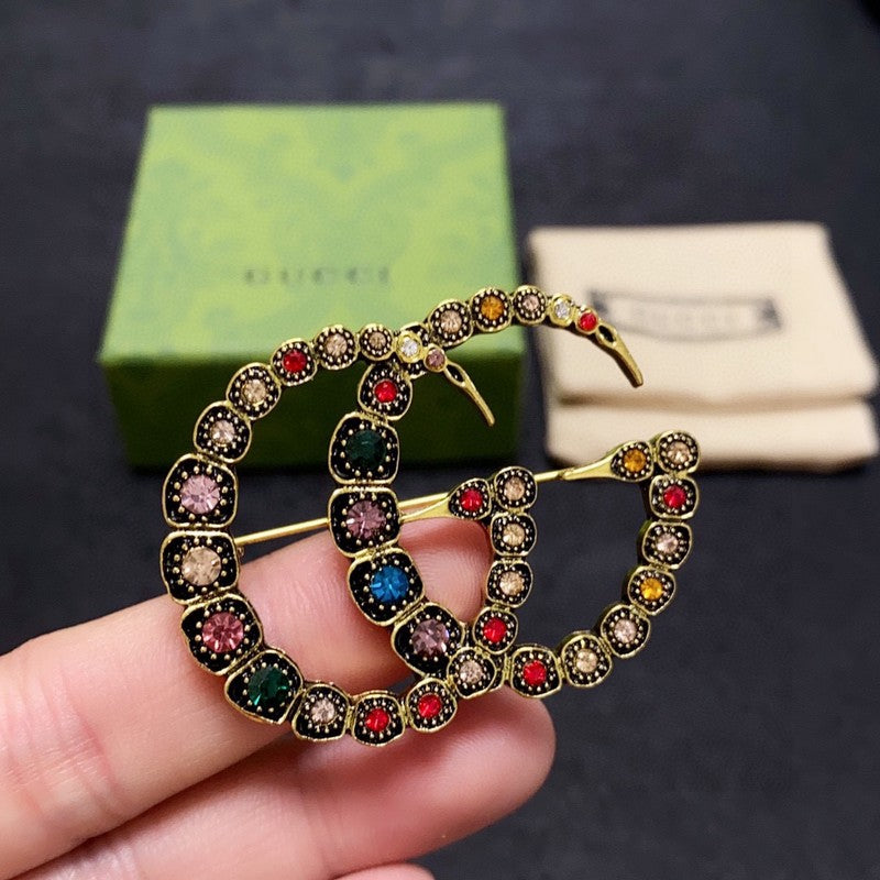 Gucci Double Color Crystal 18K Gold Brooch product image 2, provided for visual reference and product detail review