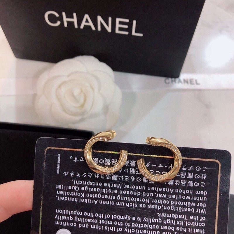 Chanel Half Circle Diamond 18K Gold Earrings product image 8, provided for visual reference and product detail review