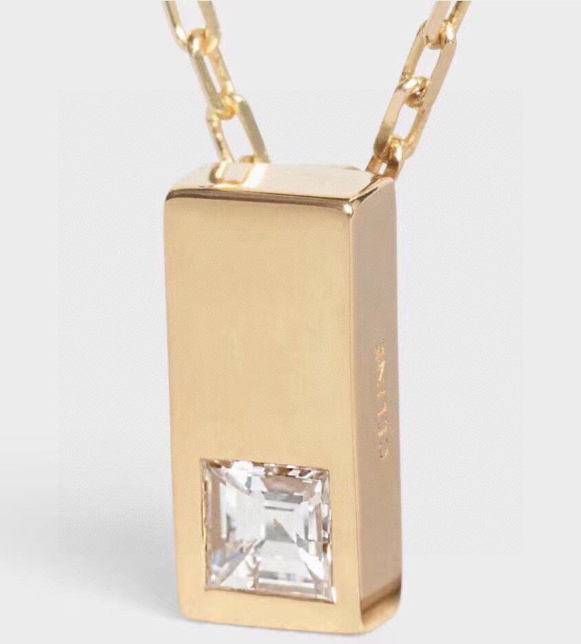Celine Sentimental Double Square Diamond 18K Gold Necklace product image 4, provided for visual reference and product detail