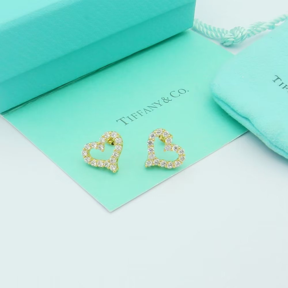 Tiffany Heart Diamonds 18K Gold Earrings product image 3, provided for visual reference and product detail review