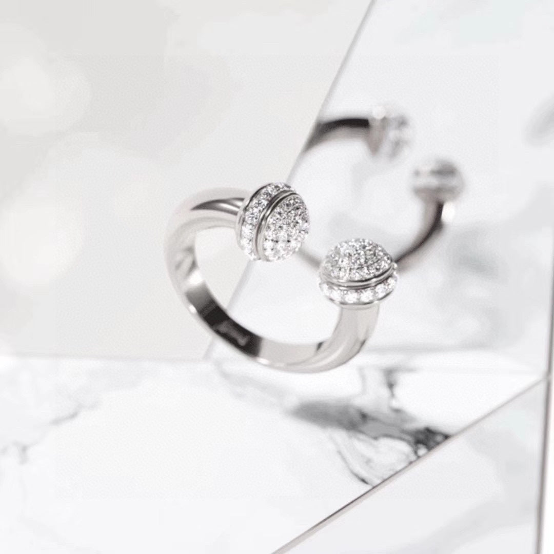 Open 18K White Gold Ring product image 2, provided for visual reference and product detail review