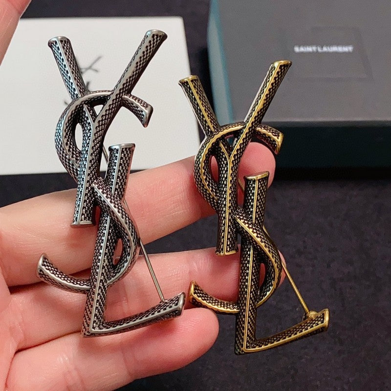 YSL Three Color 18K Gold Brooch product image 9, provided for visual reference and product detail review