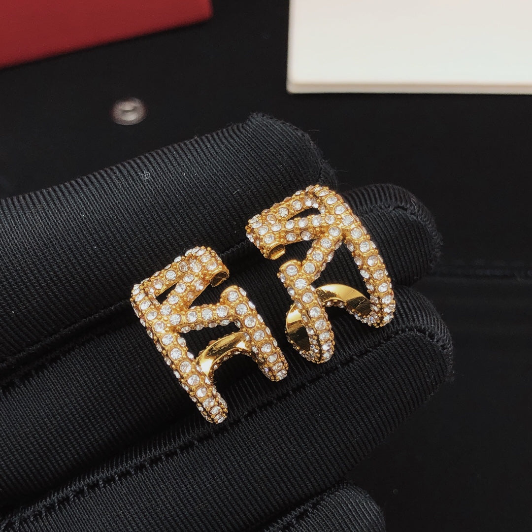 Valentino Diamonds Open 18K Gold Earrings product image 7, provided for visual reference and product detail review