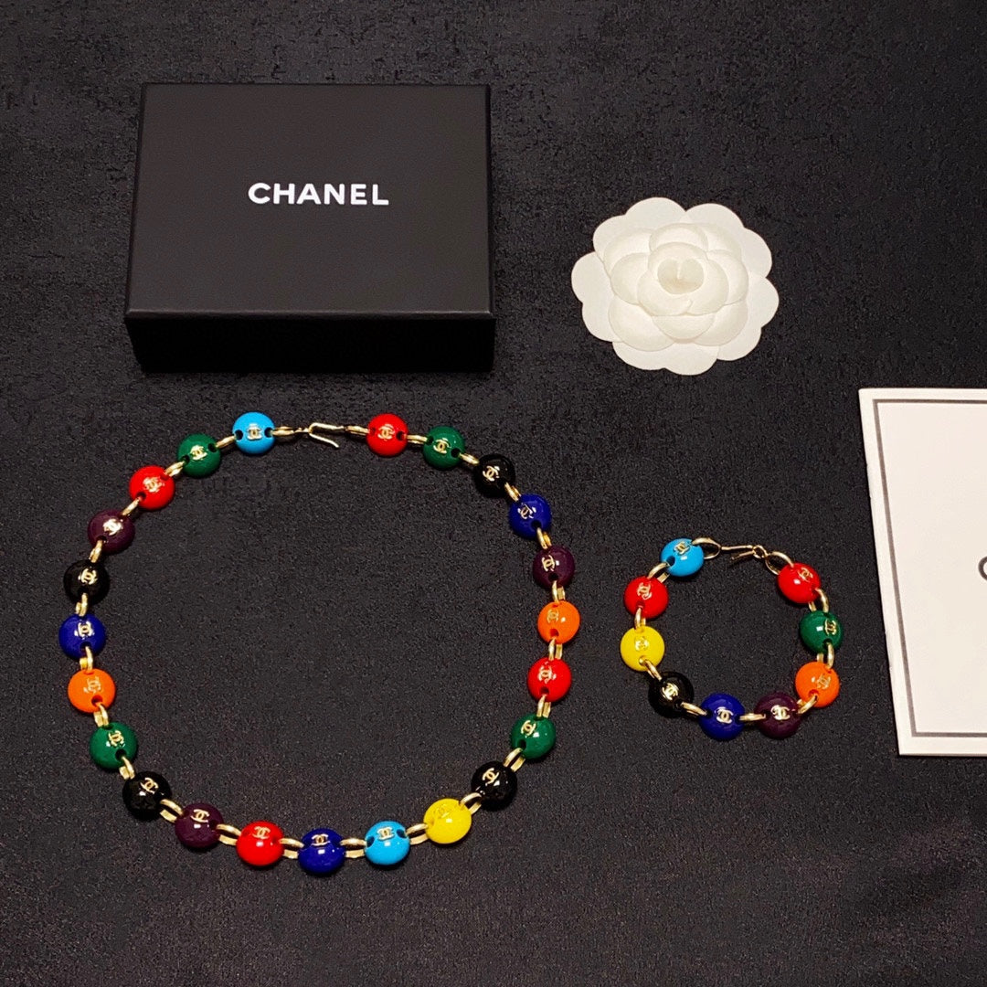 Chanel Color Beads 18K Gold Necklace product image 4, provided for visual reference and product detail review