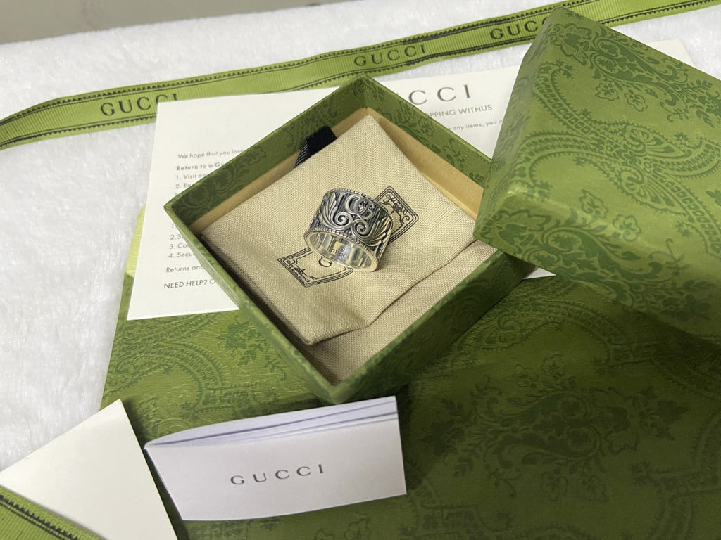 Double Gucci Marmont Ring product image 6, provided for visual reference and product detail review