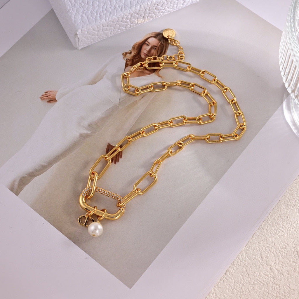 Dior D-Fusion 18K Gold Necklace product image 4, provided for visual reference and product detail review