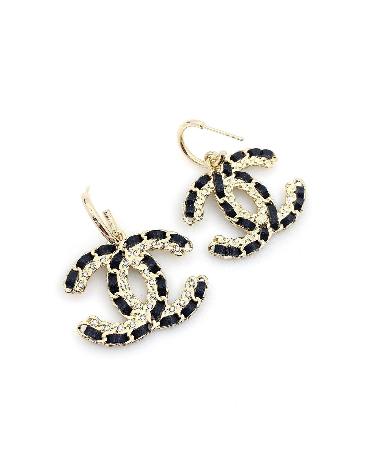 Chanel Pendant Leather 18K Gold Earrings product image 9, provided for visual reference and product detail review