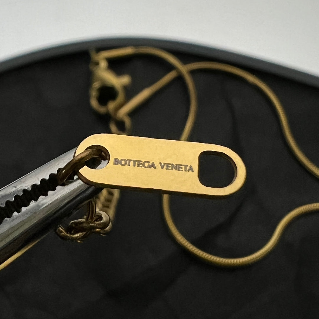 Bvlgari Drop Pendant 18K Gold Necklace product image 8, provided for visual reference and product detail review