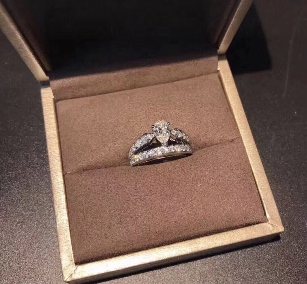 Josephine Engagement 18K Gold Ring product image 7, provided for visual reference and product detail review