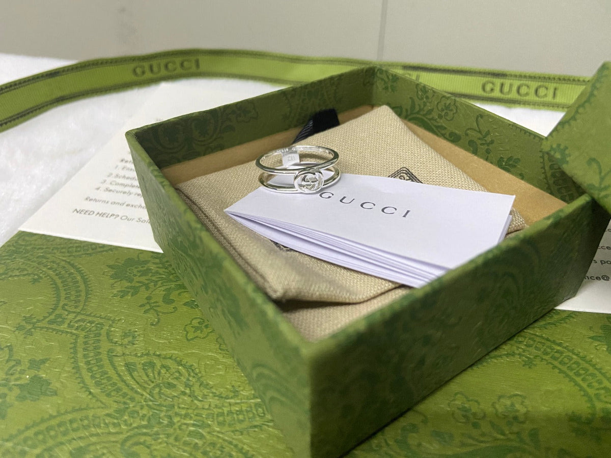 Double Gucci Interlocking Gucci Wide Open Ring product image 6, provided for visual reference and product detail review