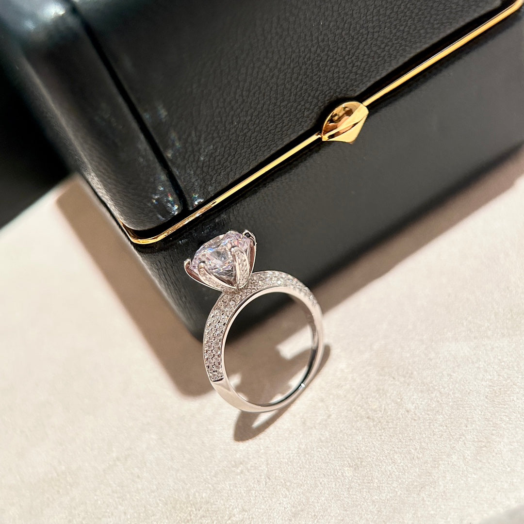Tiffany Pave Tiffany Setting Engagement 18K Gold Ring product image 9, provided for visual reference and product detail