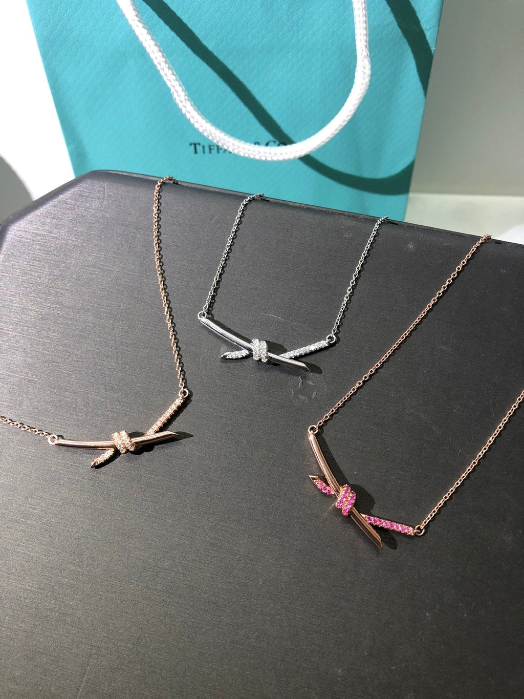 Tiffany Knot Pendant Diamond 18K Gold Necklace product image 9, provided for visual reference and product detail review