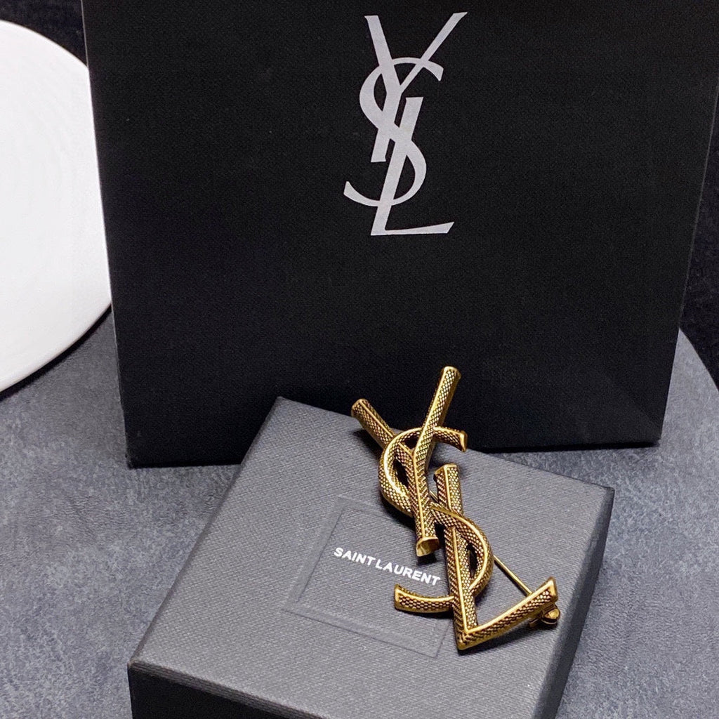 YSL Classic 18K Gold Brooch product image 9, provided for visual reference and product detail review
