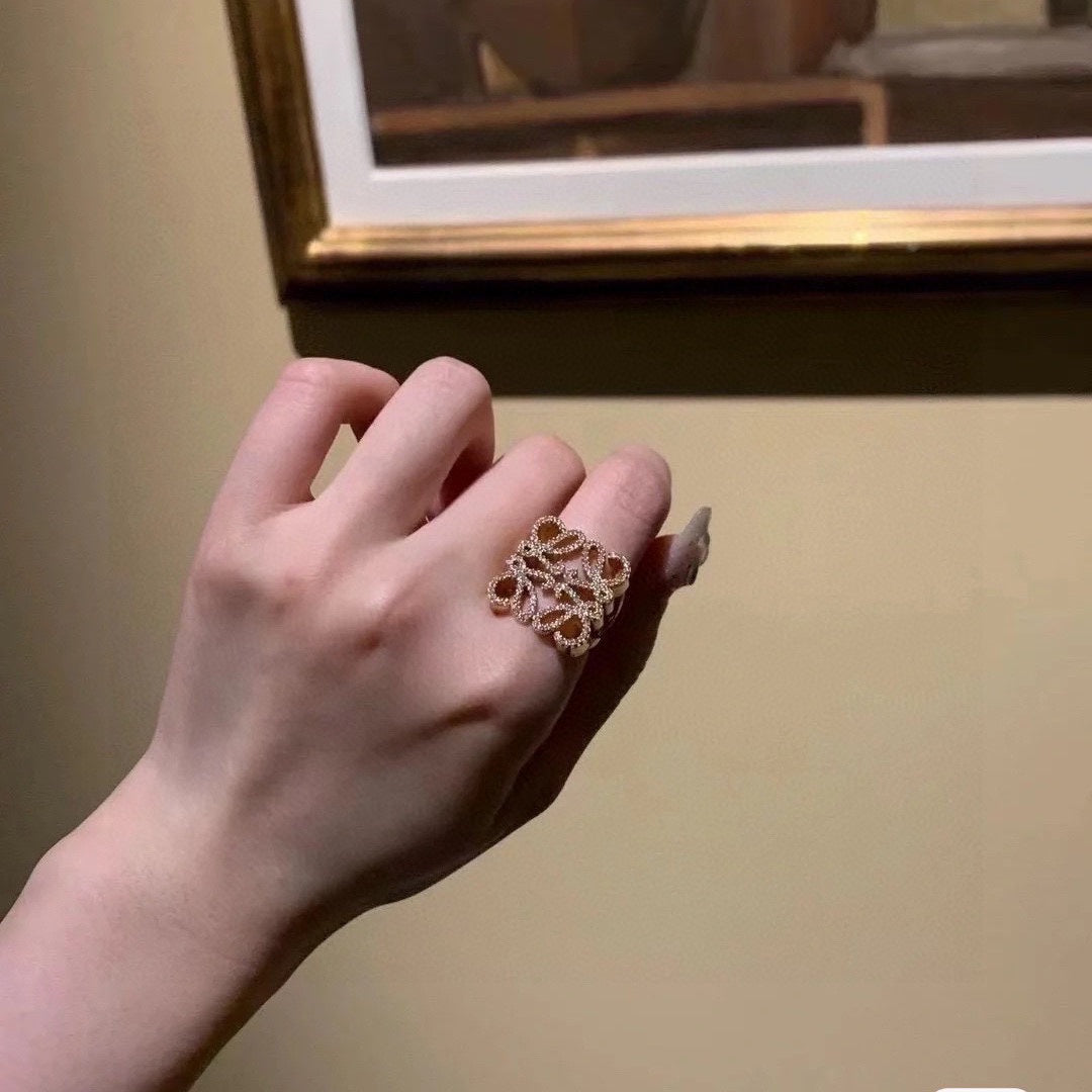 LOEWE Anagram Crystals 18K Gold Ring product image 12, provided for visual reference and product detail review