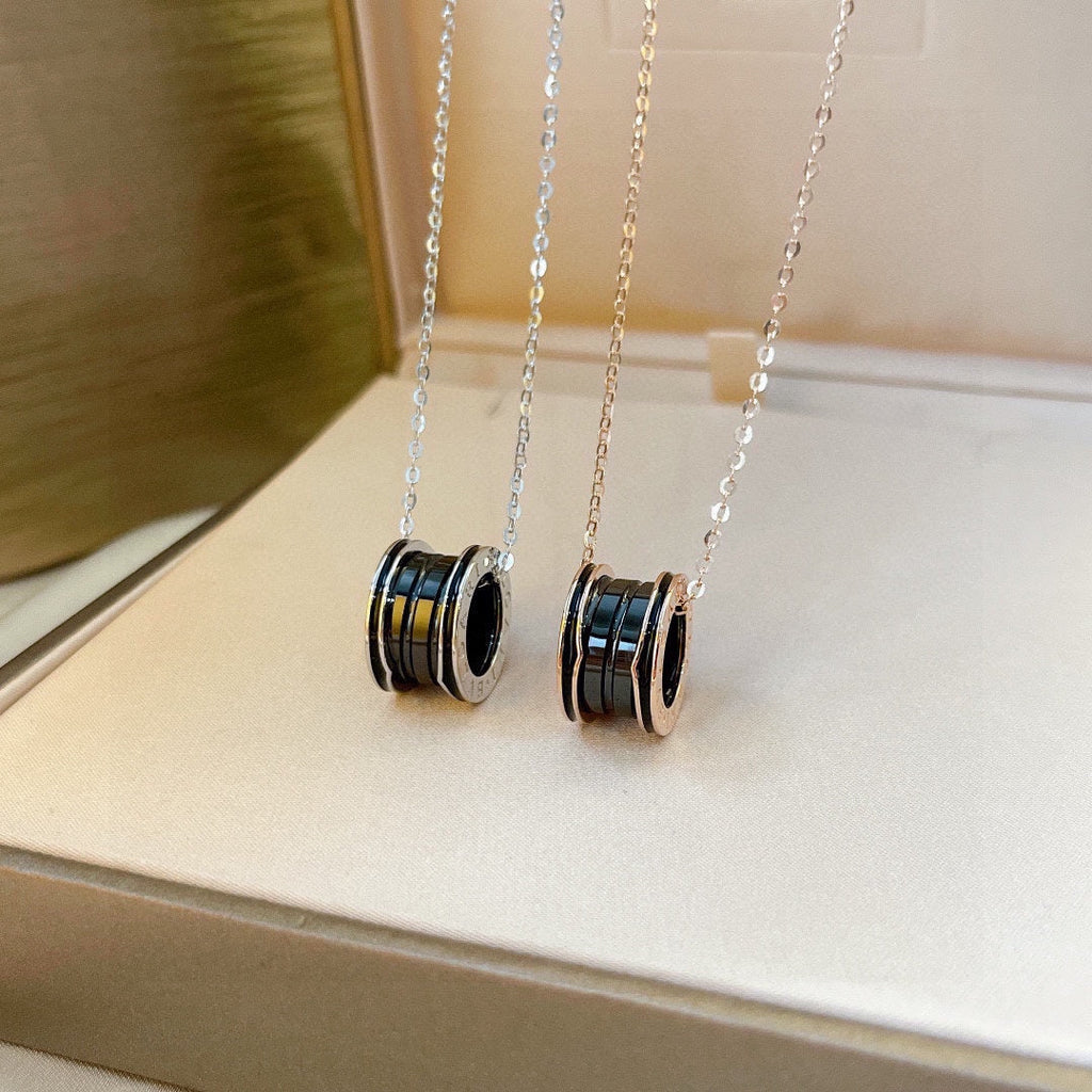 B.zero1 Black Ceramic 18K Gold Necklace product image 11, provided for visual reference and product detail review