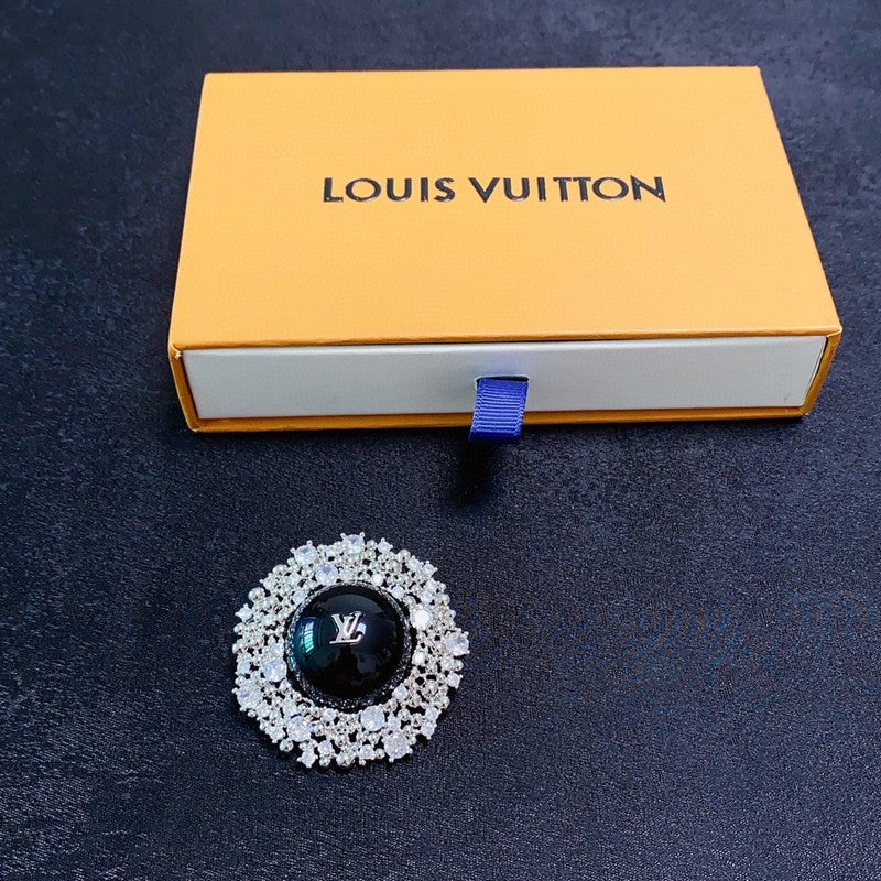 Louis Vuitton Black Ball 18K Gold Brooch product image 9, provided for visual reference and product detail review