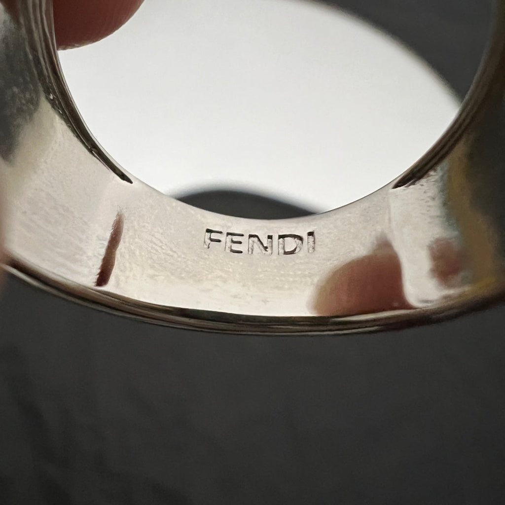 FF Guillochet 18K Gold Ring product image 9, provided for visual reference and product detail review