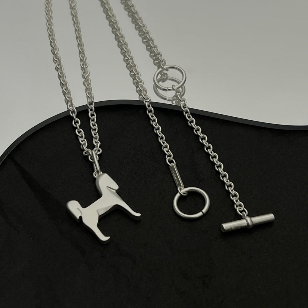 Hermes Panache Pendant 18K Gold Necklace product image 6, provided for visual reference and product detail review
